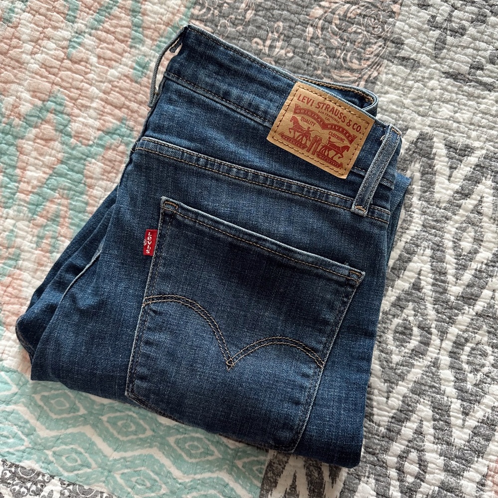 Women’s Levi 721 — High Rise Skinny Jeans